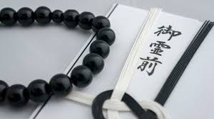 喪中はがきを出す時期はいつ?年末に不幸事が起こってしまった場合の対応は?