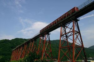 余部鉄橋に隣接の「空の駅」とは？何が楽しめる？