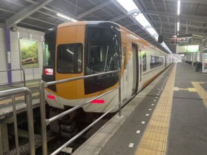 近鉄天理線に定期特急（平日限定）が新設 天理発大阪難波行きに乗ってみた｜時刻・停車駅・料金・車両・所要時間まとめ